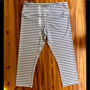 Work out pants / tights / leggings